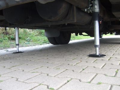 Hubstützen hydraulisch für ADRIA SONIC SUPREME I 710 SL Wohnmobil Fiat m. Alko bis 3,8t PHi
